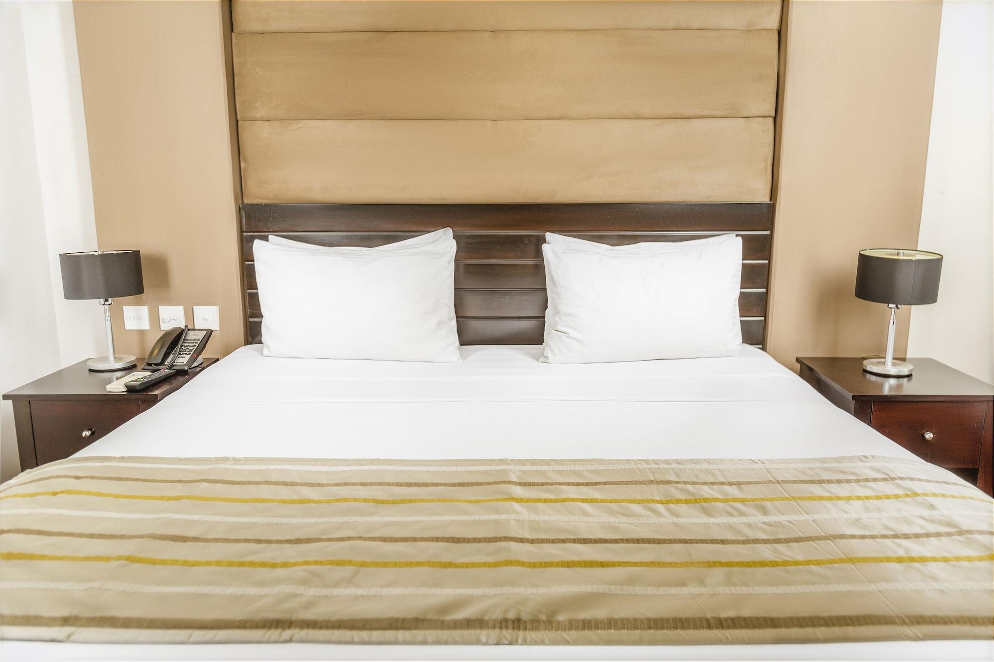 Hotel By Earl's Kandy