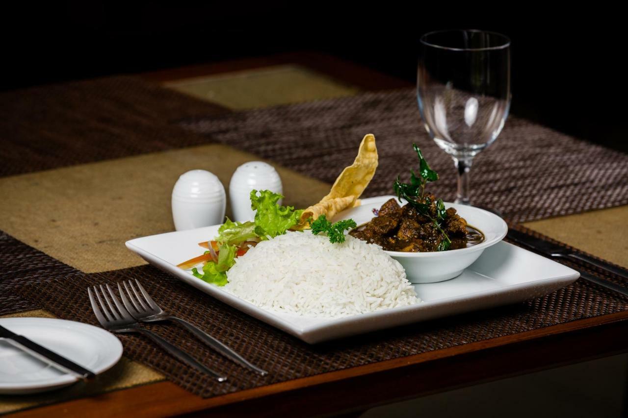 By Earl's Hotel 3*